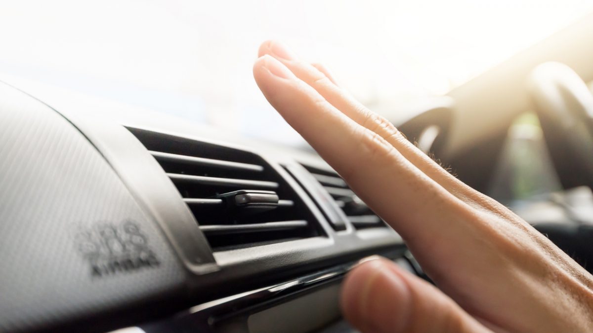 Quando deve ser feita a higienização do ar condicionado automotivo?