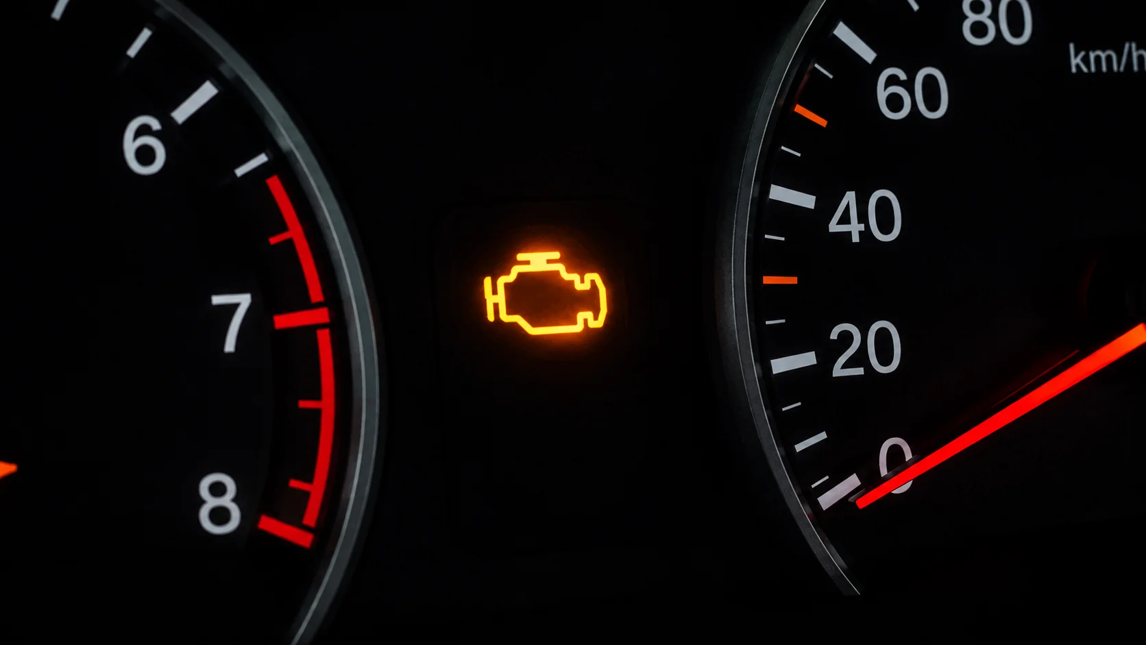 luz de injeção acesa no painel do carro