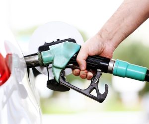 Diferença entre o aditivo vendido em frasco e a gasolina aditivada