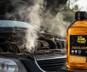imagem de um motor do carro fumando e o Bardahl Prolonga como indicação